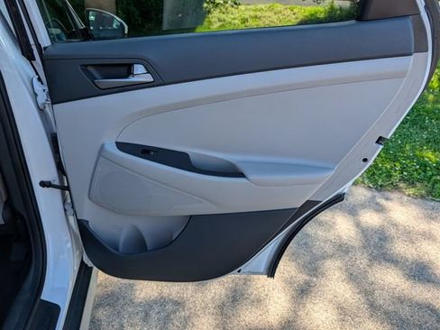 Used 2018 Hyundai Tucson SEL AWD/4WD image 33