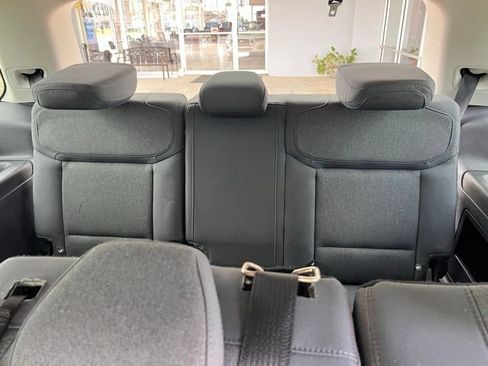 Used 2025 Ford Expedition Active AWD/4WD image 24