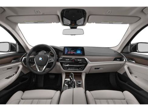 Used 2019 BMW 530i w/ Convenience Package RWD image 11