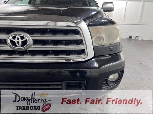 Used 2011 Toyota Sequoia Platinum image 14