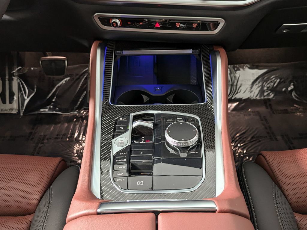 Used 2026 BMW X6 M60i AWD/4WD image 40