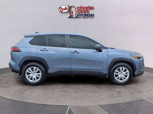 Used 2026 Toyota Corolla Cross L FWD image 6