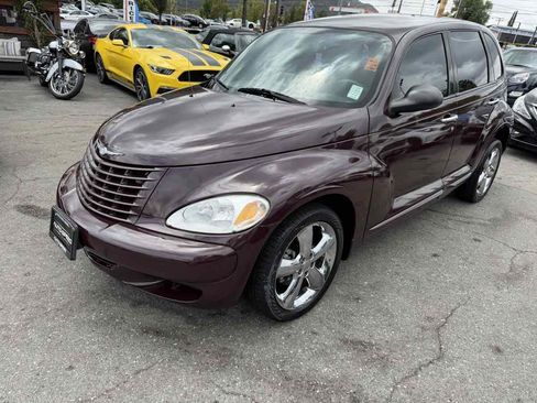 Used 2005 Chrysler PT Cruiser Touring FWD image 3
