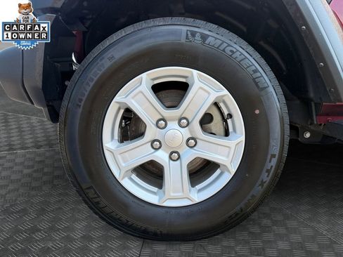 Used 2022 Jeep Wrangler Unlimited Sport AWD/4WD image 20