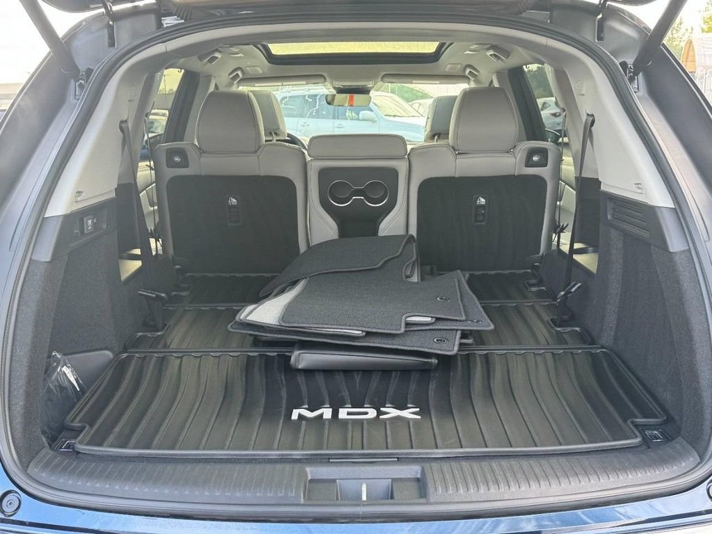 Certified 2026 Acura MDX w/ Technology Package AWD/4WD image 6