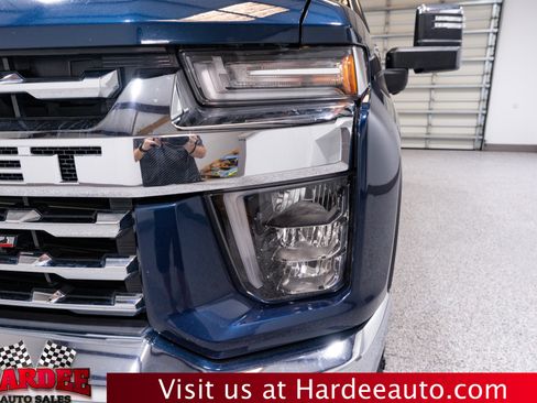 Used 2020 Chevrolet Silverado 2500 LTZ w/ LTZ Premium Package image 8