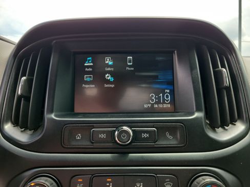 Used 2018 GMC Canyon W/T w/ Convenience Package RWD image 9