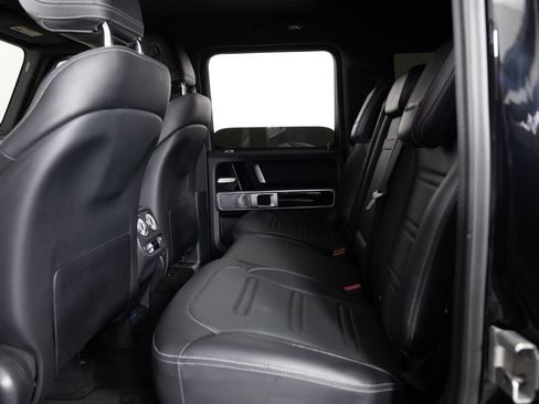 Used 2025 Mercedes-Benz G 550 w/ Exclusive Interior Package image 18