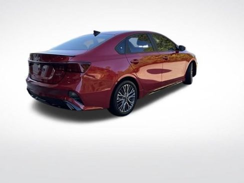Used 2024 Kia Forte GT-Line w/ GT-Line Premium Package FWD image 3
