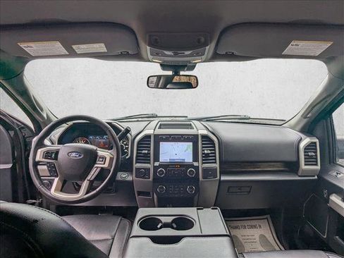 Used 2020 Ford F150 Lariat image 13