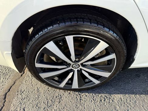 Used 2020 Nissan Altima 2.5 SR w/ Premium Package image 50