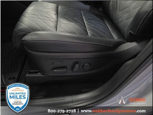 Used 2024 Kia Telluride SX Prestige X-Pro AWD/4WD image 13