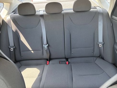 Used 2026 Kia K4 FWD image 37