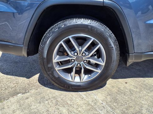 Used 2020 Jeep Grand Cherokee Limited w/ Luxury Group II RWD image 29