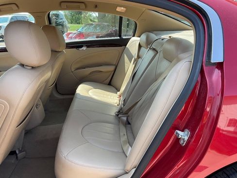 Used 2011 Buick Lucerne CXL FWD image 11