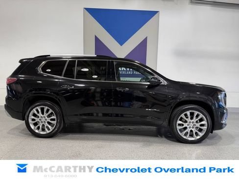 Used 2025 GMC Acadia Denali w/ Super Cruise Package FWD image 4