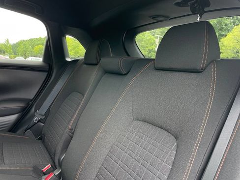 Certified 2025 Honda HR-V Sport image 40