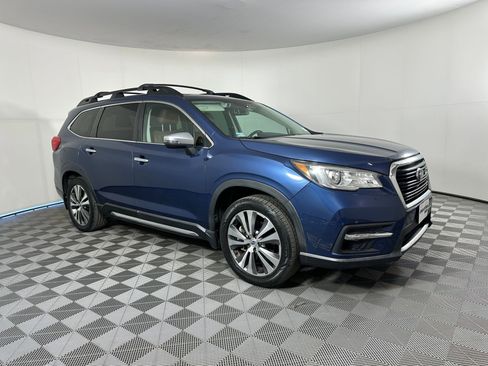 Used 2019 Subaru Ascent Touring w/ Popular Package #3 image 6