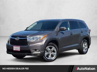 Used 2014 Toyota Highlander Limited Platinum AWD/4WD video 1