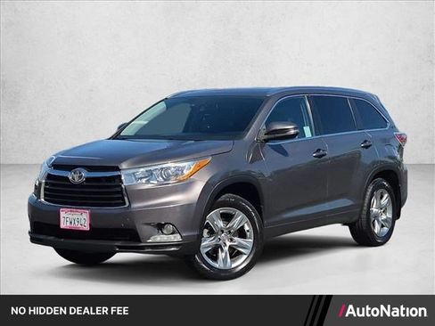 Used 2014 Toyota Highlander Limited Platinum AWD/4WD image 1