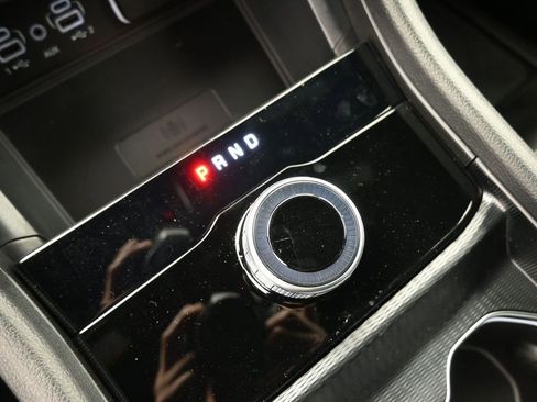 New 2025 Jeep Grand Cherokee Altitude image 9