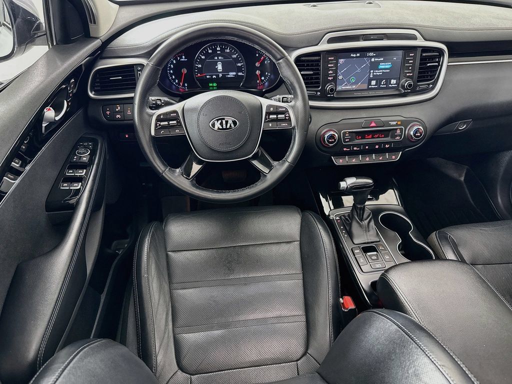 Used 2019 Kia Sorento SX w/ SX Touring Package AWD/4WD image 26