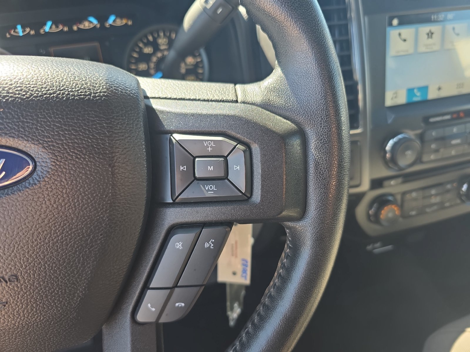 Used 2018 Ford F150 XLT w/ Equipment Group 302A Luxury AWD/4WD image 15