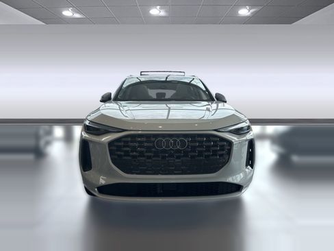 Certified 2025 Audi Q5 Prestige AWD/4WD image 6