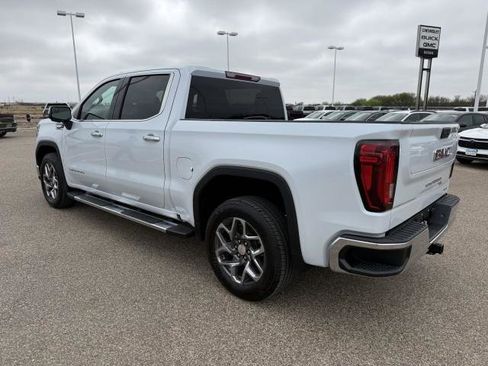 New 2026 GMC Sierra 1500 SLT image 7