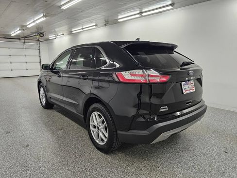 Used 2024 Ford Edge SEL w/ Convenience Package AWD/4WD image 6