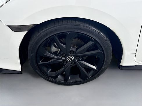 Used 2017 Honda Civic Sport Touring image 38