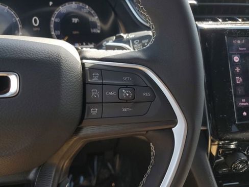 New 2026 Jeep Grand Cherokee Laredo X AWD/4WD image 27