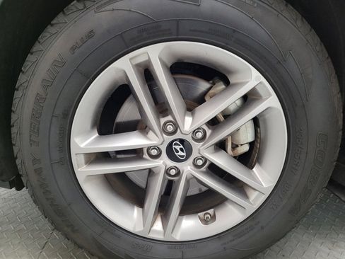 Used 2017 Hyundai Santa Fe Sport image 31