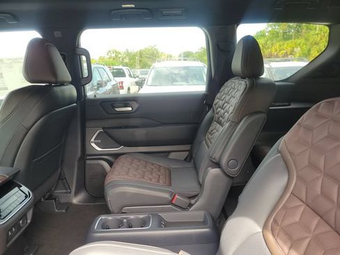 New 2026 Nissan Armada Platinum AWD/4WD image 12