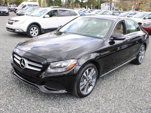 Used 2017 Mercedes-Benz C 300 4MATIC Sedan image 2