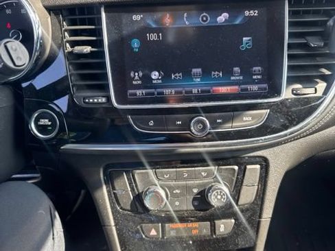Used 2017 Buick Encore Preferred FWD image 7