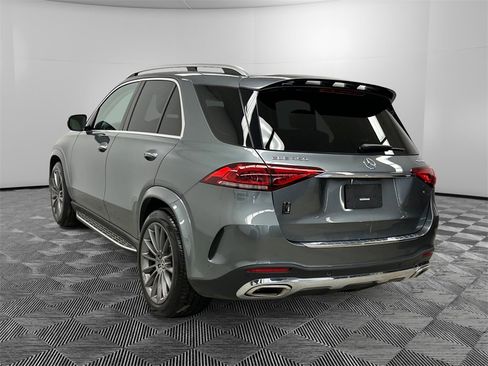 Used 2021 Mercedes-Benz GLE 450 4MATIC image 3