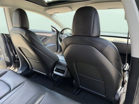 Used 2022 Tesla Model 3 Performance AWD/4WD image 49