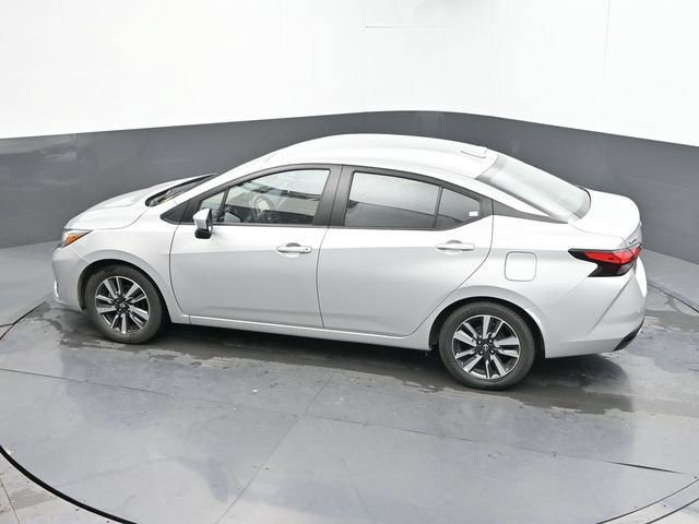 Used 2024 Nissan Versa SV FWD image 38