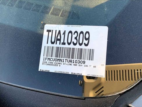 New 2026 Ford Escape ST-Line w/ Tech Pack #1 image 17