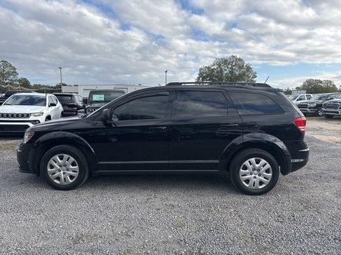 Used 2018 Dodge Journey SE w/ Connectivity Group image 2
