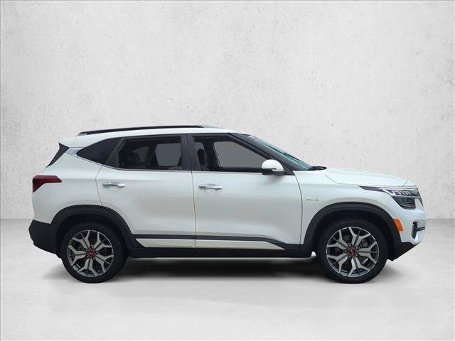 Used 2021 Kia Seltos SX w/ SX Sunroof Package AWD/4WD image 5
