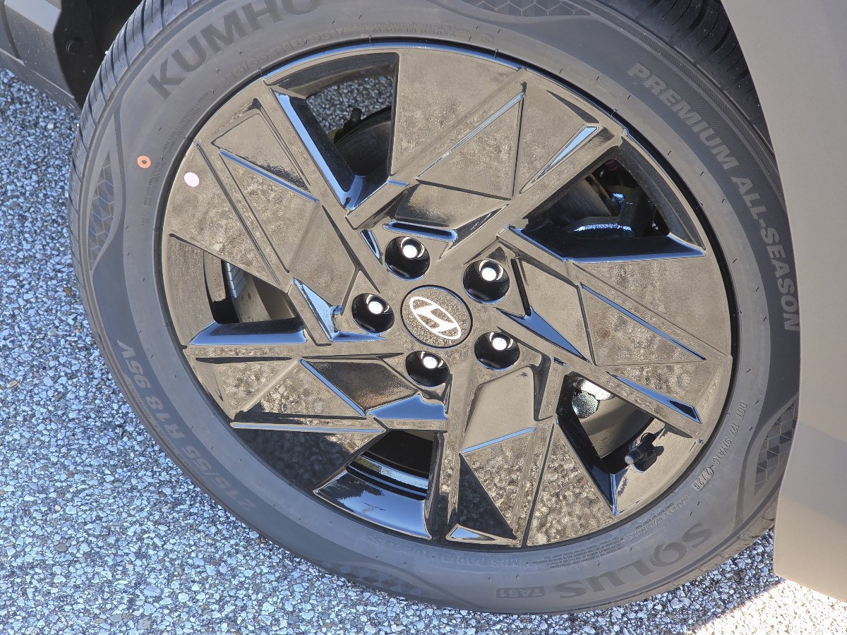 New 2027 Hyundai Kona SEL Sport AWD/4WD image 16