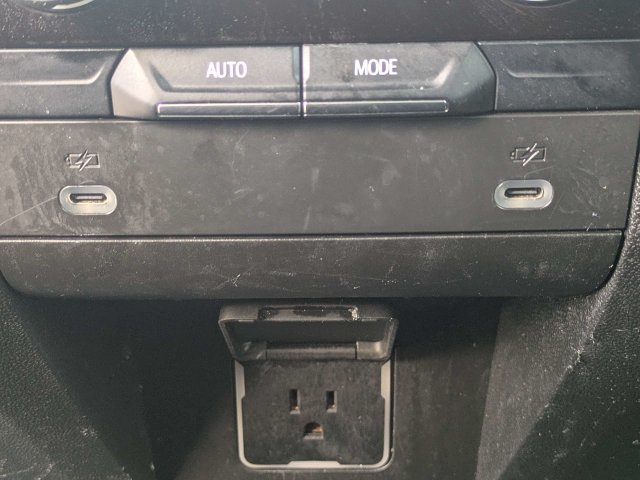 Used 2022 Chevrolet Tahoe LS RWD image 14