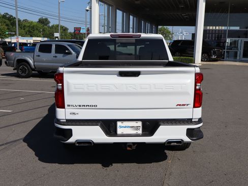 Used 2024 Chevrolet Silverado 1500 RST w/ Convenience Package II AWD/4WD image 9