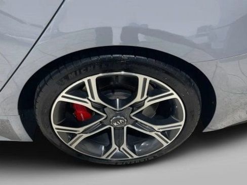 Used 2019 Kia Stinger GT1 image 22