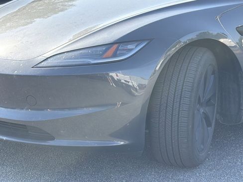 Used 2025 Tesla Model 3 Long Range image 8