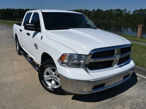 Used 2019 RAM 1500 Tradesman w/ Chrome Appearance Group image 2
