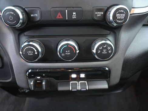 Used 2024 RAM 2500 Big Horn image 10