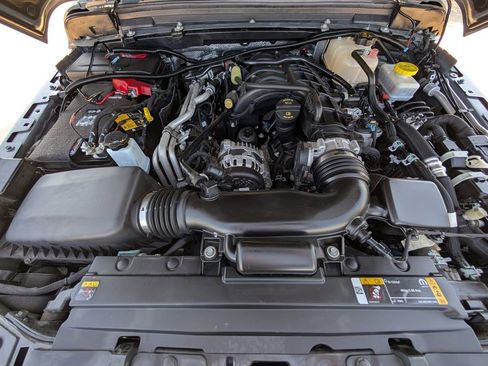 Used 2024 Jeep Wrangler Sport AWD/4WD image 28